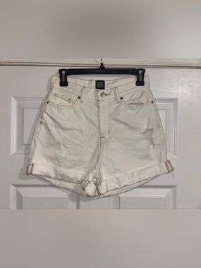 BDG High Rise Mom Jean Shorts Size 26